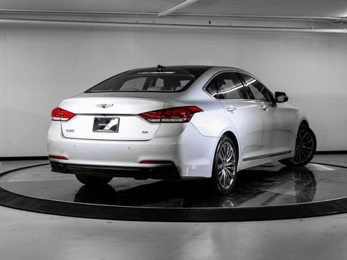 Used 2017 Genesis G80 5.0 Ultimate image 7