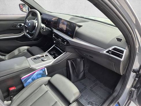 Used 2025 BMW 330i xDrive Sedan w/ Convenience Package AWD/4WD image 23