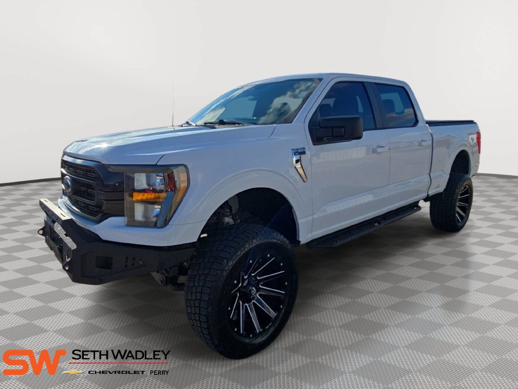 Used 2023 Ford F150 XLT w/ Trailer Tow Package AWD/4WD image 3