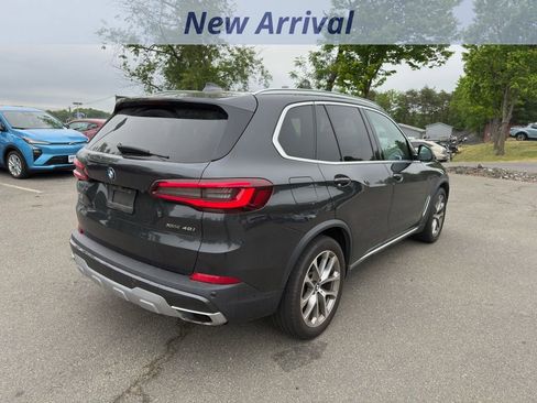 Used 2021 BMW X5 xDrive40i w/ Convenience Package AWD/4WD image 3