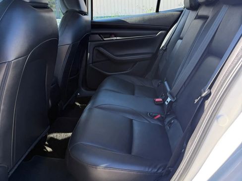Used 2022 MAZDA MAZDA3 s image 15