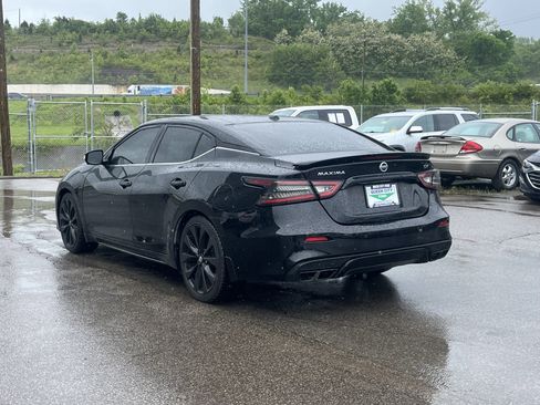 Used 2021 Nissan Maxima SR w/ Sport Mat Group FWD image 5