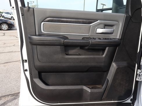 Used 2023 RAM 3500 Big Horn w/ Level 1 Equipment Group image 18