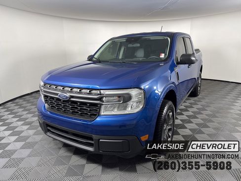 Used 2023 Ford Maverick XLT image 1