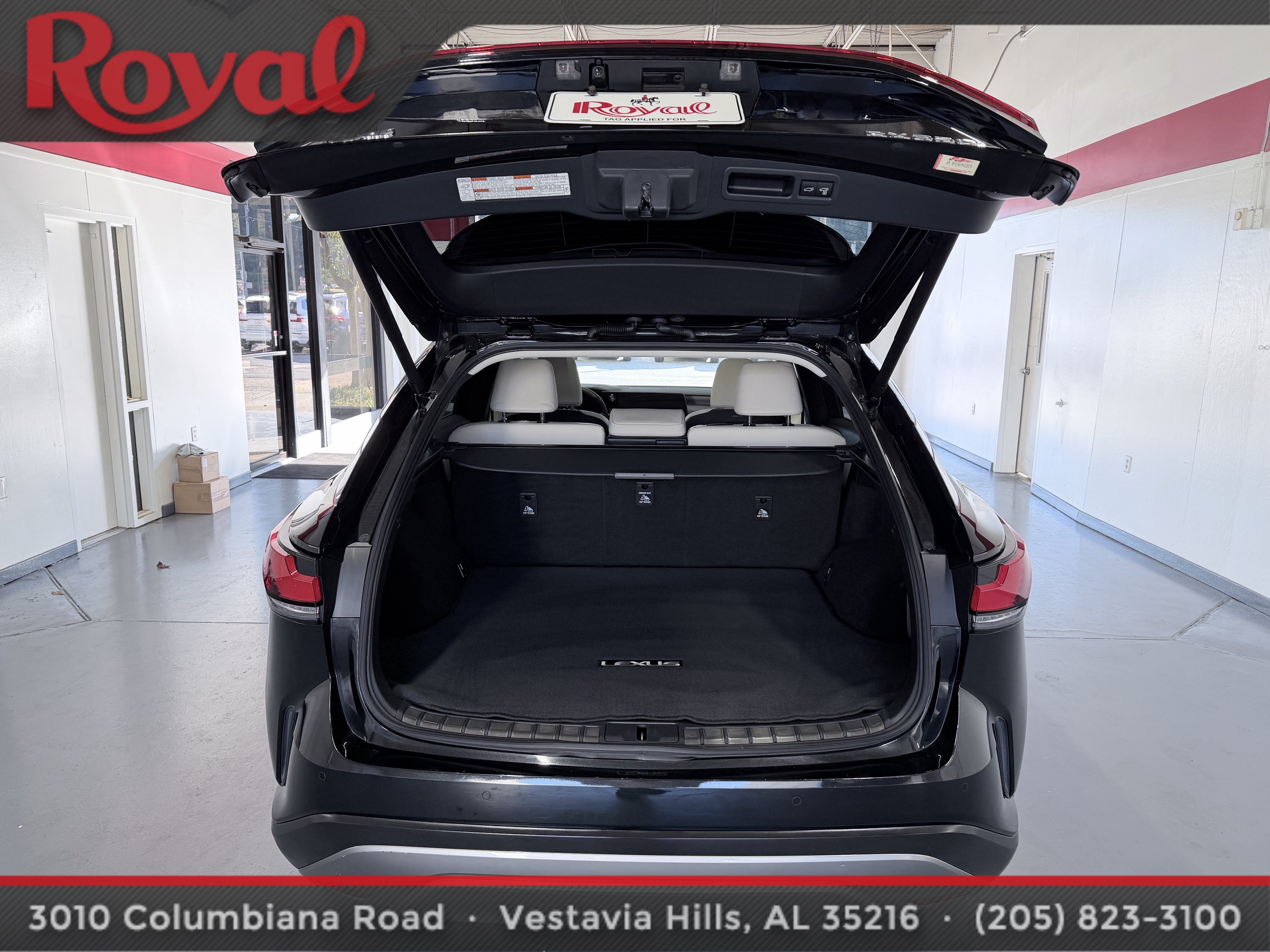 Used 2023 Lexus RX 350 Premium Plus w/ Cold Area Package FWD image 6