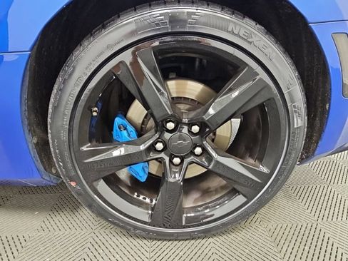 Used 2016 Chevrolet Camaro SS RWD image 45