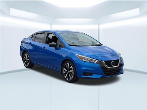 Used 2022 Nissan Versa SR w/ Convenience Package FWD image 9
