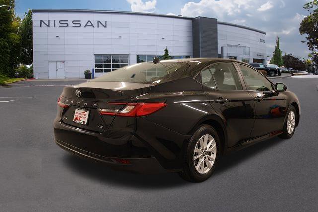 Used 2025 Toyota Camry LE FWD image 2