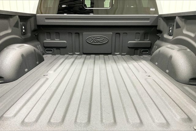 Used 2025 Ford F150 Raptor AWD/4WD image 35