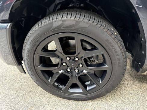 Used 2025 RAM 1500 Laramie w/ Night Edition AWD/4WD image 11