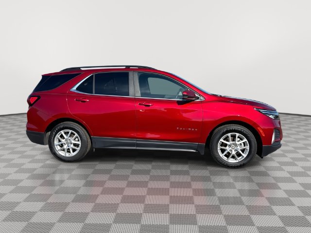 Certified 2024 Chevrolet Equinox LT w/ LPO, Floor Liner Package FWD image 14