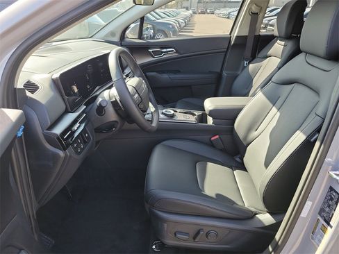 New 2026 Kia Sportage EX image 23
