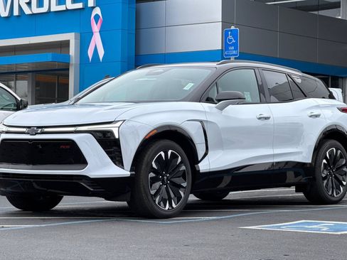 New 2026 Chevrolet Blazer EV RS FWD image 7