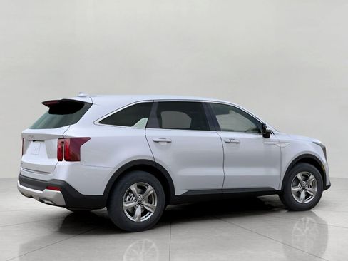 New 2026 Kia Sorento LX FWD image 6