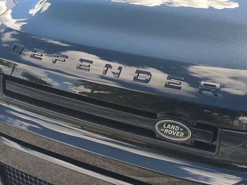 New 2026 Land Rover Defender 110 X AWD/4WD image 13