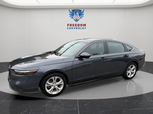 Used 2024 Honda Accord LX image 2