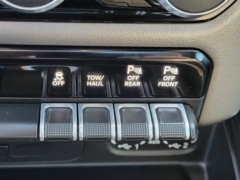 Used 2019 RAM 1500 Sport w/ Level 2 Equipment Group AWD/4WD image 28