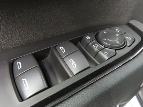 Used 2025 GMC Sierra 2500 AT4 w/ AT4 Premium Plus Package image 82