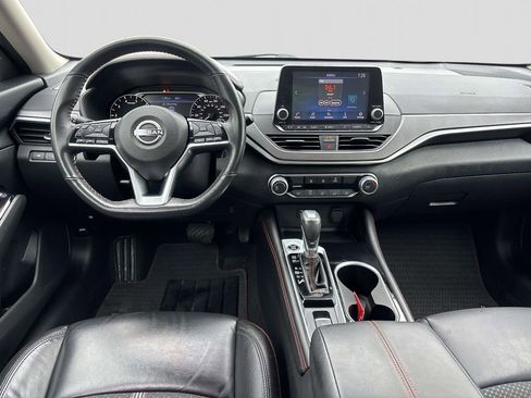 Certified 2023 Nissan Altima 2.5 SR AWD/4WD image 12