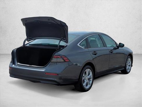 New 2026 Honda Accord LX image 2