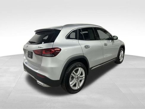 Certified 2022 Mercedes-Benz GLA 250 4MATIC image 5
