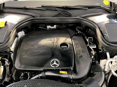 Used 2022 Mercedes-Benz GLC 300 4MATIC image 30