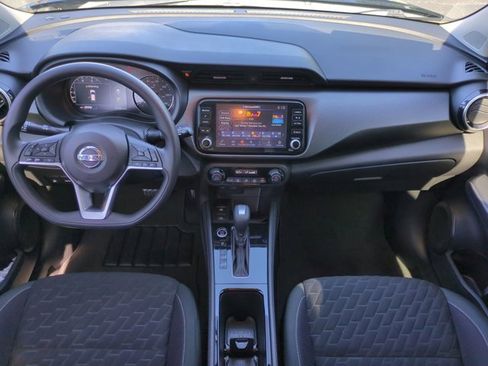 Certified 2021 Nissan Kicks SV image 16