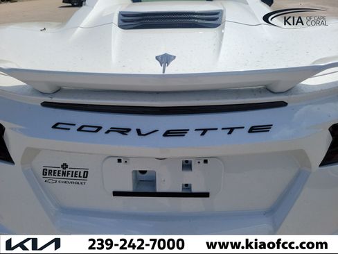Used 2023 Chevrolet Corvette Stingray Premium Conv w/ Z51 Performance Package RWD image 11