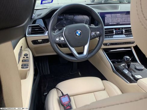 Used 2022 BMW 330i Sedan w/ Convenience Package RWD image 10