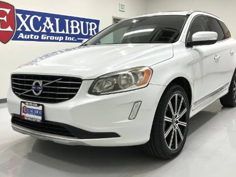 Used 2017 Volvo XC60 T6 Inscription w/ Protection Package AWD/4WD image 8