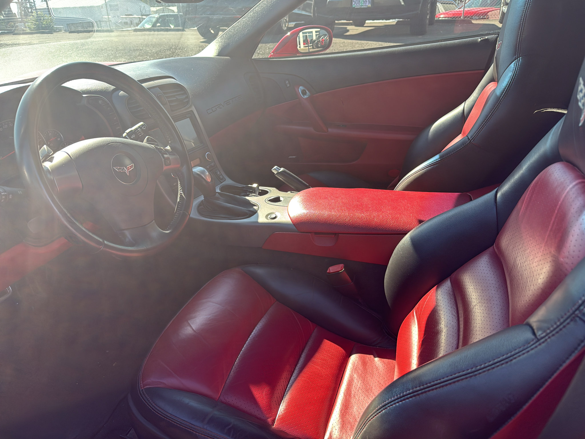 Used 2007 Chevrolet Corvette Coupe w/ Preferred Equipment Group RWD image 9