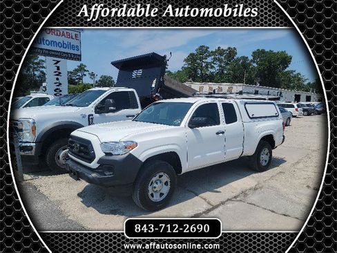 Used 2023 Toyota Tacoma SR RWD image 1