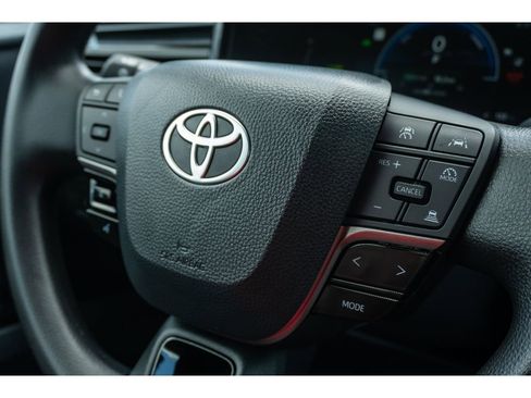 New 2026 Toyota Camry LE image 29