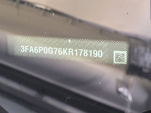 Used 2019 Ford Fusion S image 33