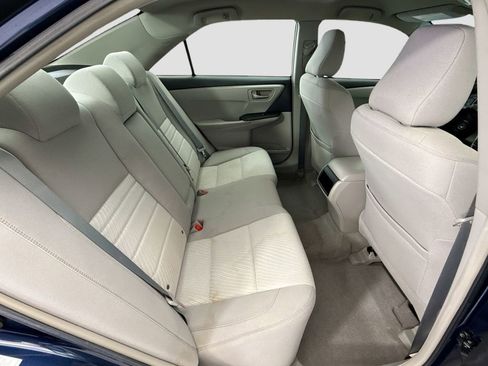 Used 2015 Toyota Camry LE FWD image 20