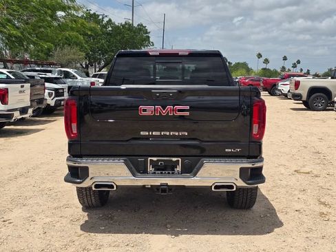 New 2026 GMC Sierra 1500 SLT AWD/4WD image 6