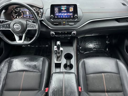 Used 2022 Nissan Altima 2.5 SR image 9