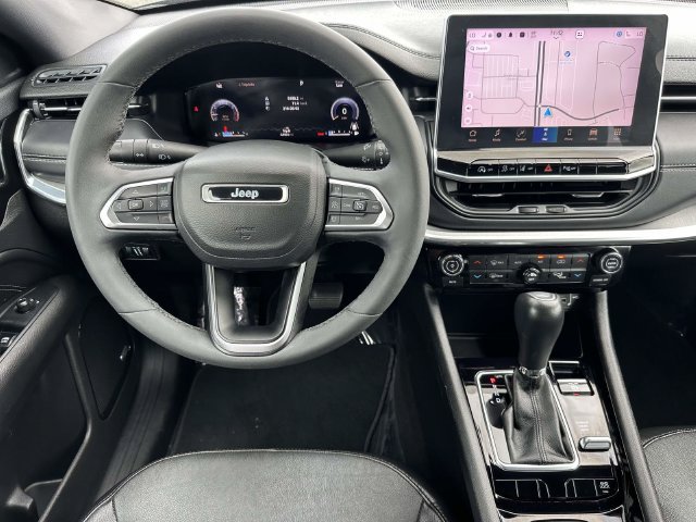 Used 2023 Jeep Compass High Altitude AWD/4WD image 15