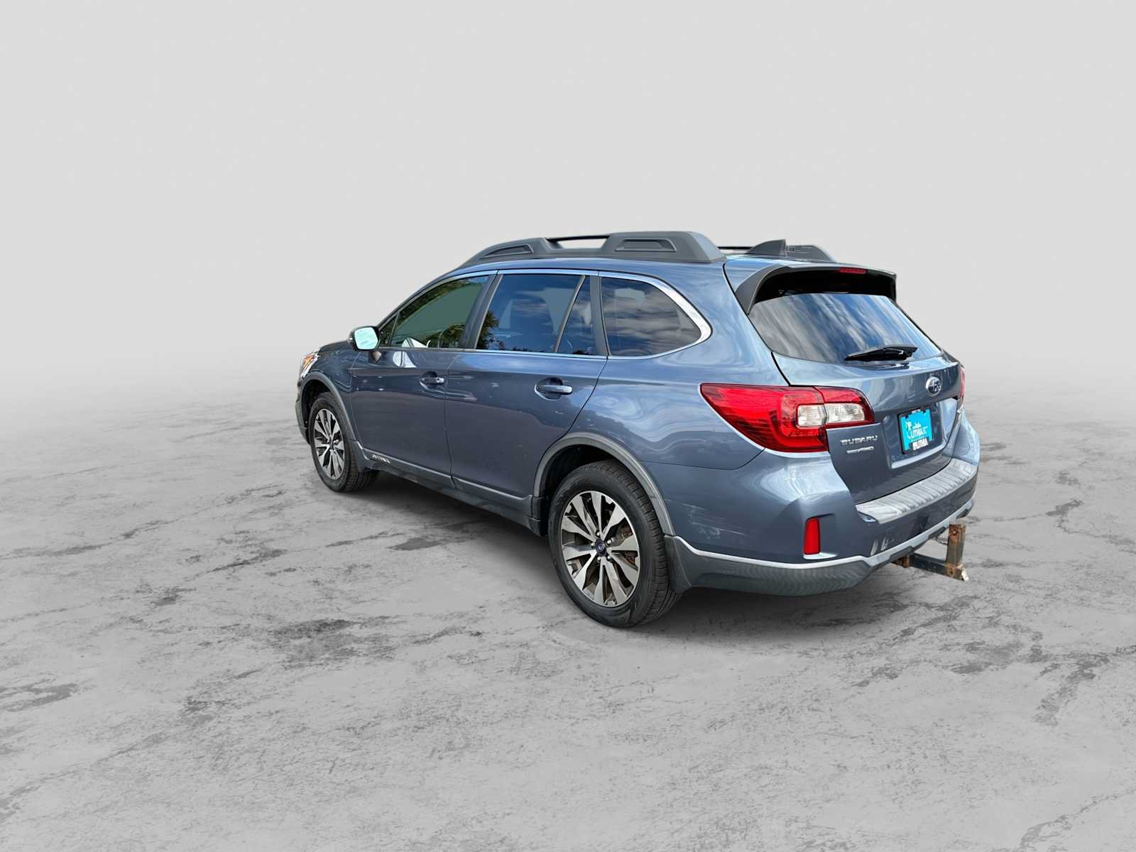 Used 2016 Subaru Outback 2.5i Limited AWD/4WD image 6
