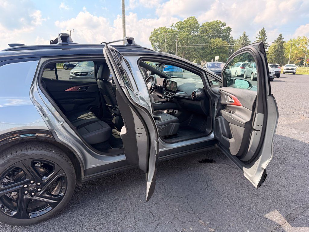 Used 2024 Chevrolet Equinox EV RS AWD/4WD image 29