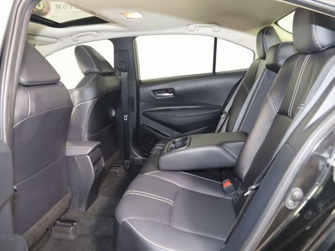 Used 2022 Toyota Corolla XLE image 40