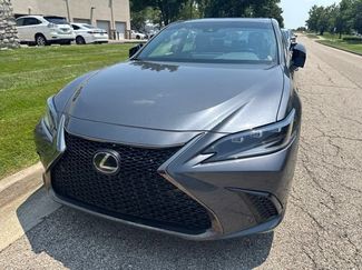 Used 2025 Lexus ES 300h F Sport w/ Accessory Package (Z1) FWD video 2