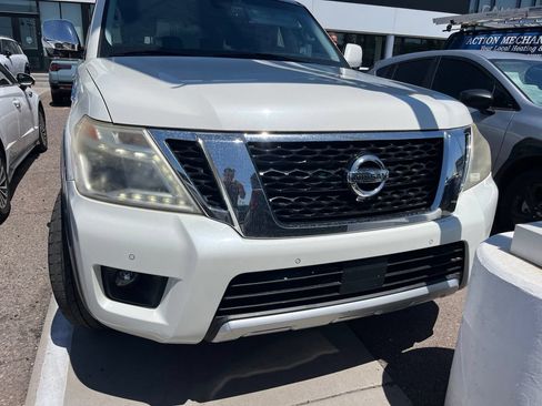 Used 2017 Nissan Armada Platinum w/ Interior Lighting Package AWD/4WD image 7