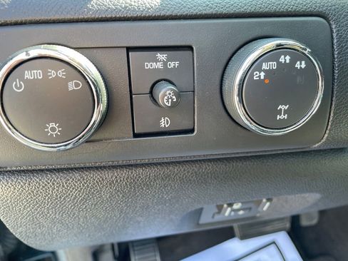Used 2009 GMC Sierra 1500 SLT AWD/4WD image 16