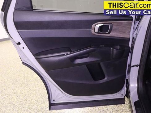 Used 2022 Kia Sorento EX w/ Panoramic Sunroof Package FWD image 35