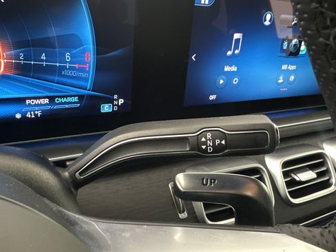 New 2026 Mercedes-Benz GLS 63 AMG 4MATIC image 21