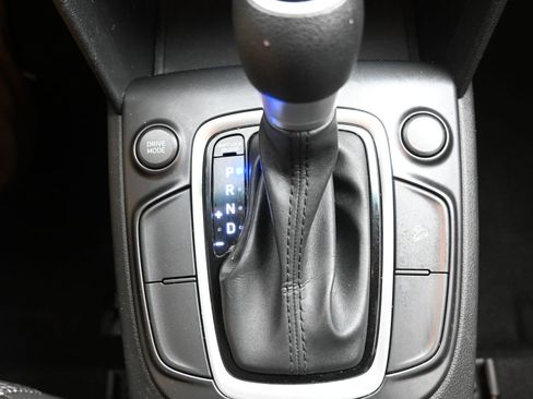 Used 2021 Hyundai Kona SE AWD/4WD image 18
