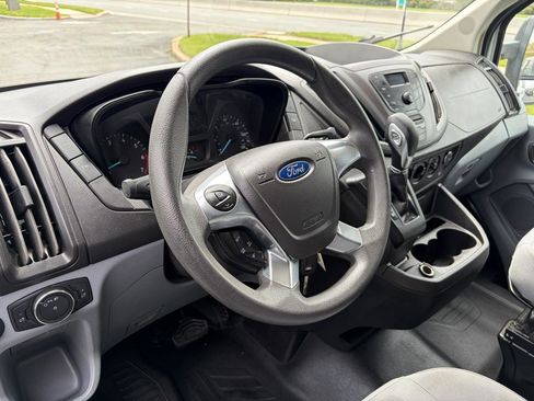 Used 2018 Ford Transit 350 XL RWD image 21