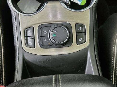 Used 2018 GMC Terrain Denali w/ Driver Alert Package II FWD image 25