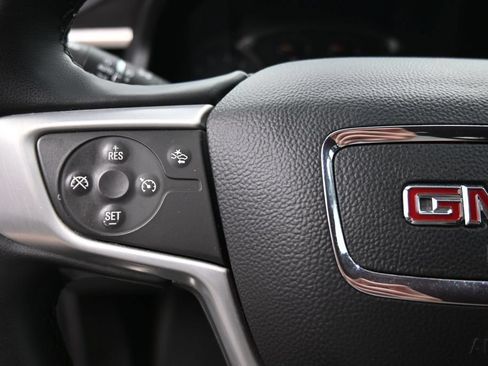 Used 2023 GMC Acadia SLT AWD/4WD image 21